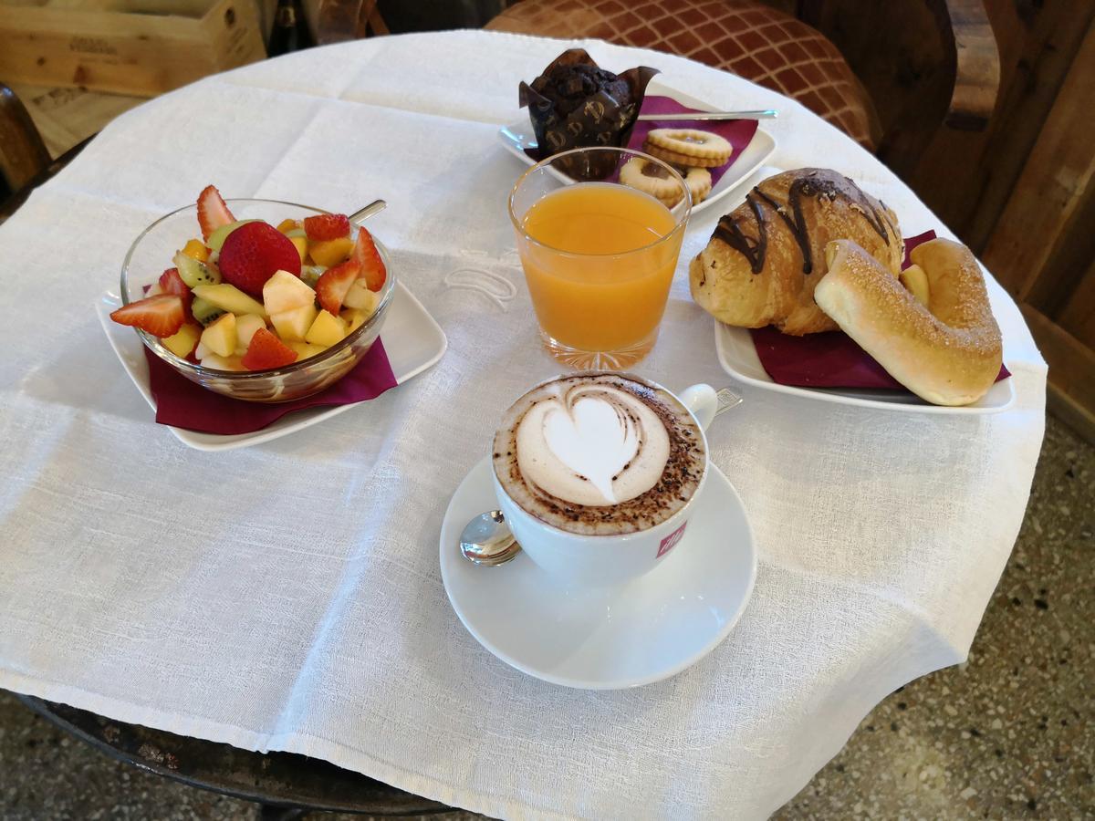 Torrione Trento Hotell Eksteriør bilde